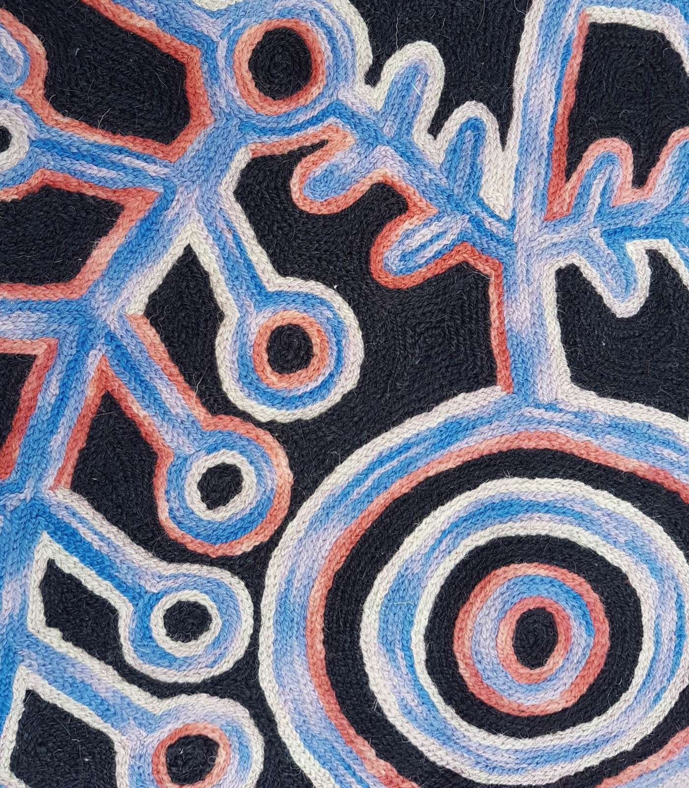 Theo Nangala Hudson - Pikilyi Jukurrpa - Kilim (M) - Image 5