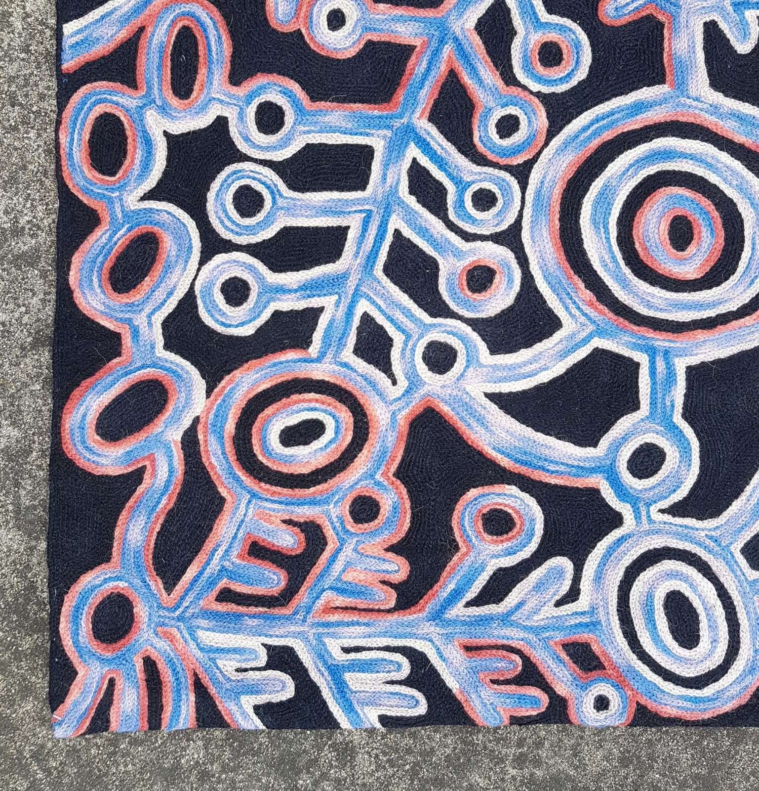 Theo Nangala Hudson - Pikilyi Jukurrpa - Kilim (M) - Image 3