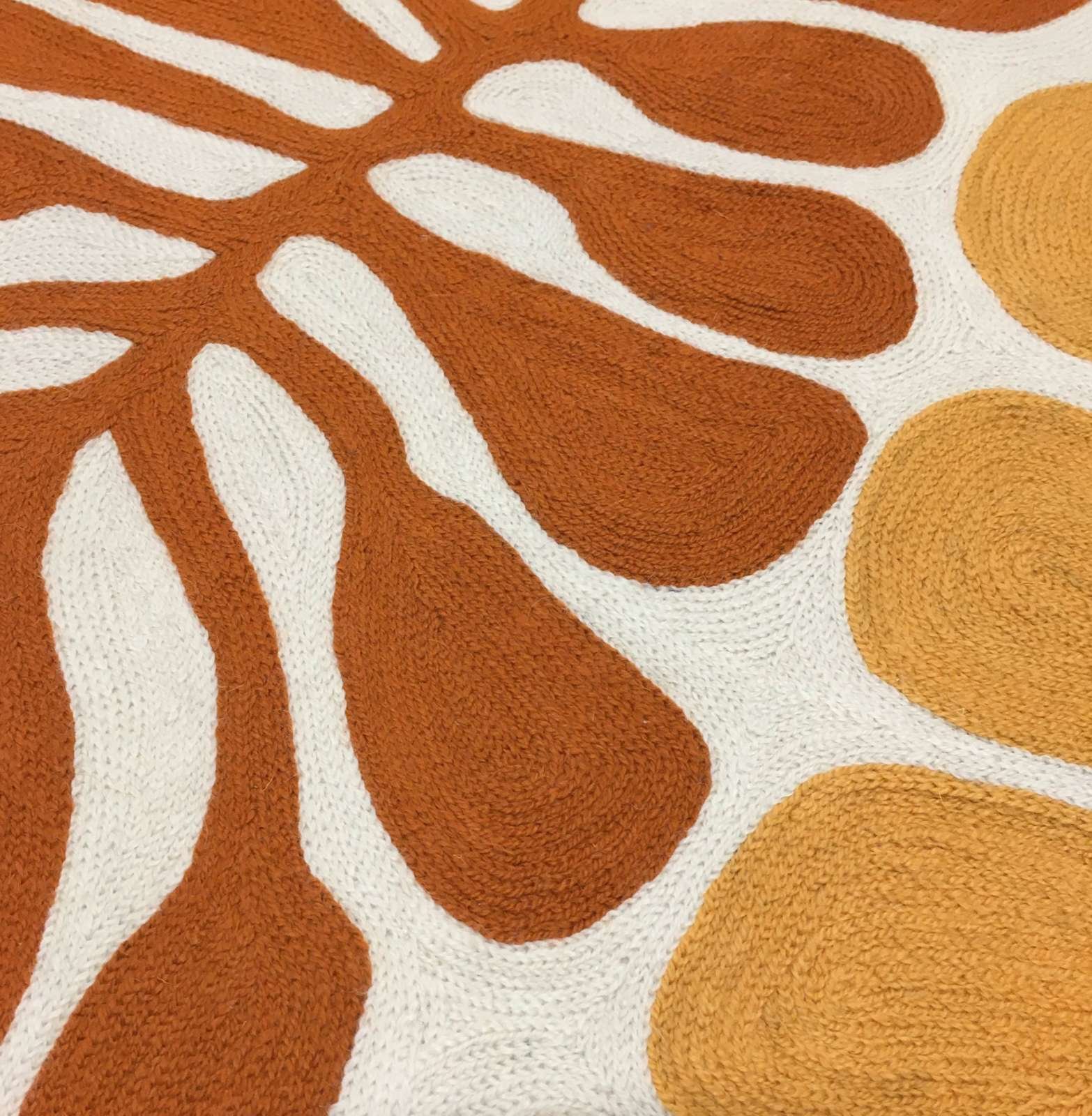 Mitjili Napurrula - Watiya Tjuta - Kilim (S) - Image 4