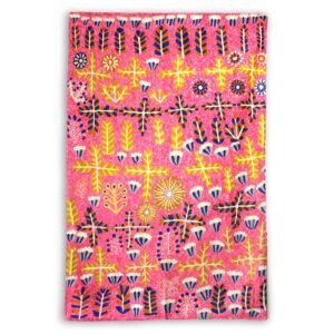 Rosie Ross - Medicinal flowers and plants - Kilim (L)