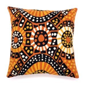Cushion - Nina Puruntatameri - Kulama