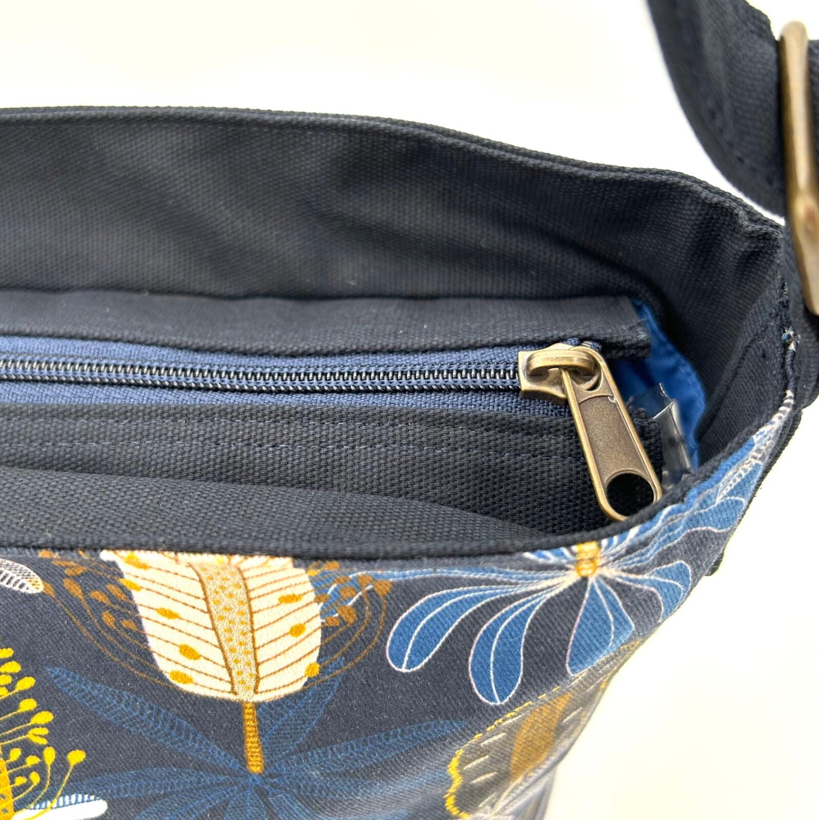 Nancy Bag - JP - Banksia Flowers - Image 5