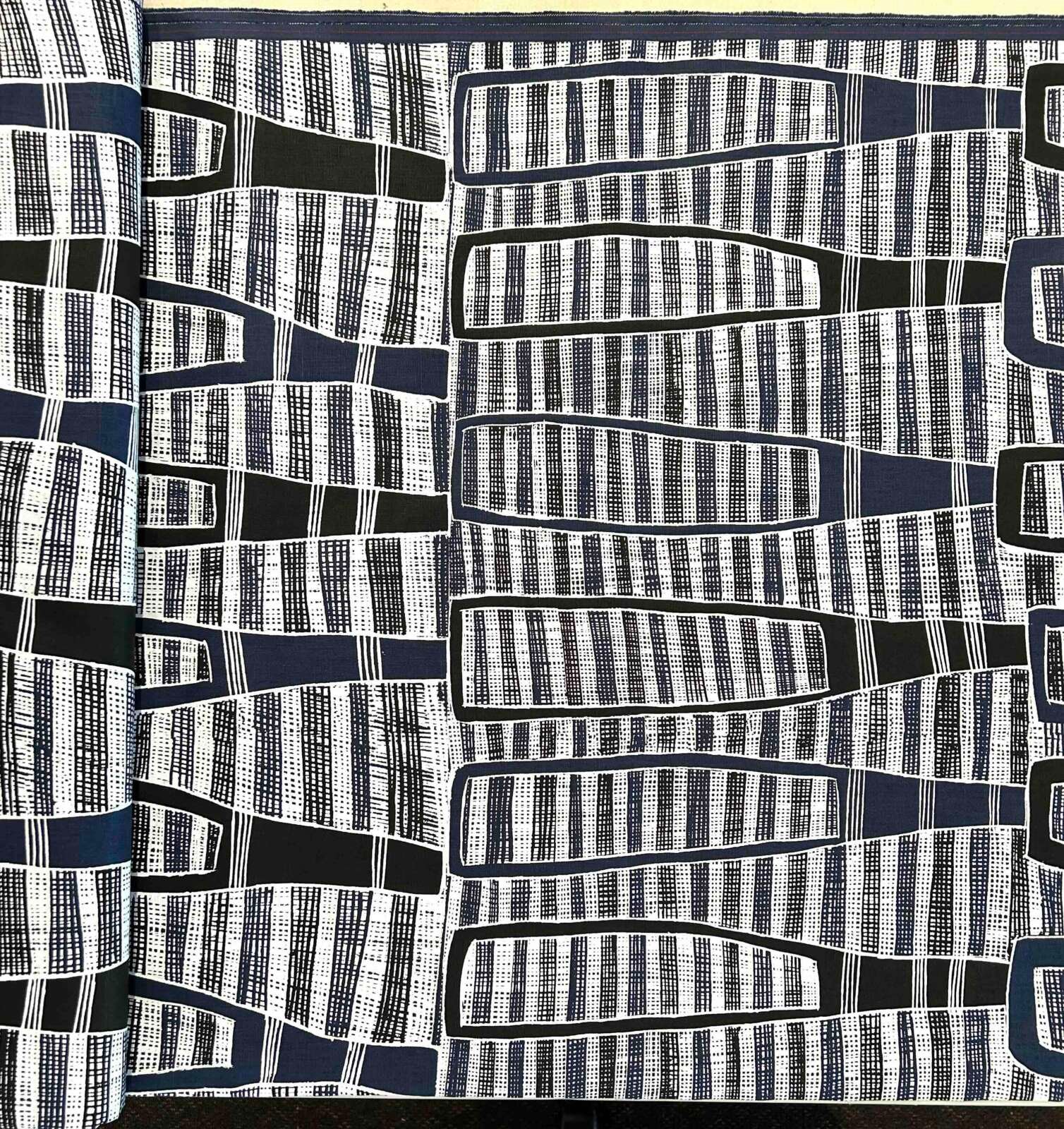Bottles on blue linen - Robyn Djunginj - Image 5