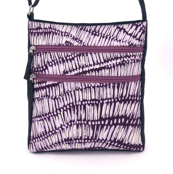 Delia bag, fabric is Fish Nets design by Kieren Karritpul from Merrepen Arts made by flying Fox Fabrics