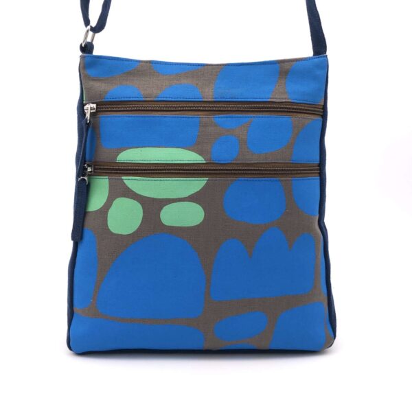 Delia bag, fabric is Puli Puli rocks designed by Keturah Zimran of Ikuntji Artists made by flying Fox Fabrics